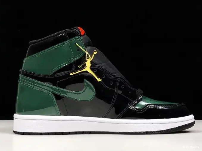 Kicktheory Air SoleFly High Black x Orange-Fir AV3905-038 Team Jordan Retro OG 1 0524